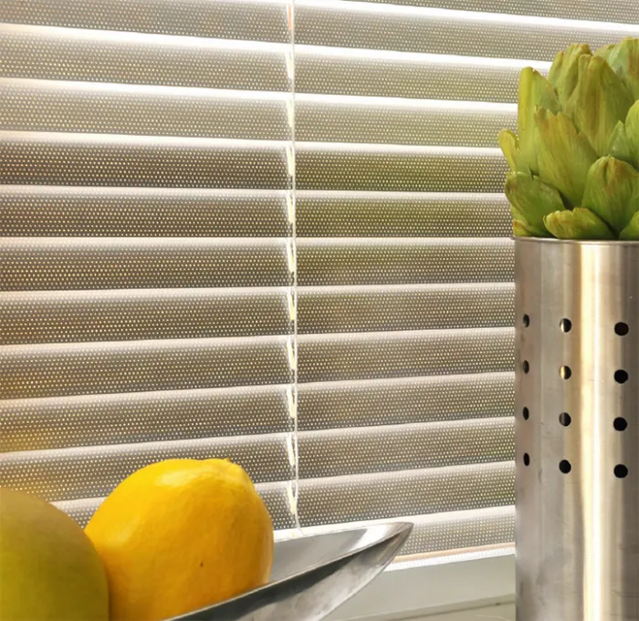  Venetian Blind